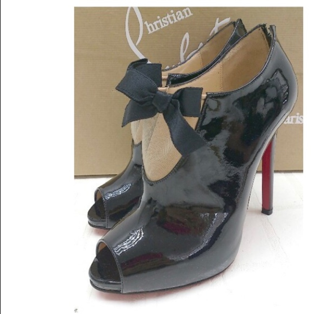 Authentic NIB Christian Louboutin Estando Boots